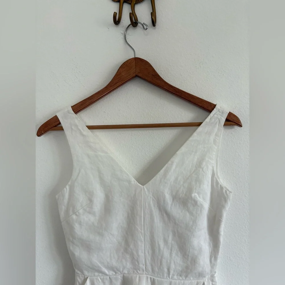 Gap 100% Linen Fit & Flare Preppy Sleeveless Dress size 0P - Picture 2 of 12